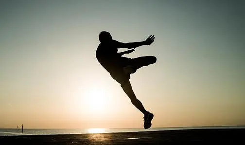 Mik Crew Training, des del seu propi web